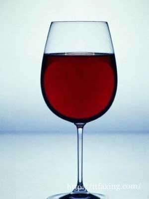 解析婚宴用什么红酒合适 适合婚宴的红酒推荐