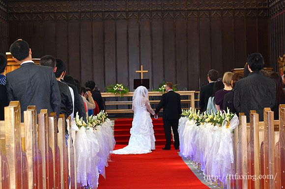 基督教婚礼歌曲大全 让婚礼接受神圣的洗礼 第
