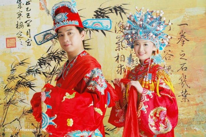 中式婚纱照_中式传统婚纱照